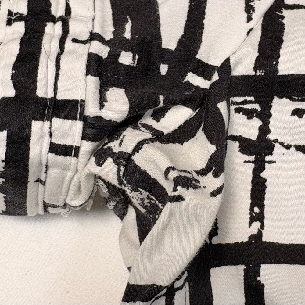 Y2K Abstract Button-Up Top - Picture 7 of 7